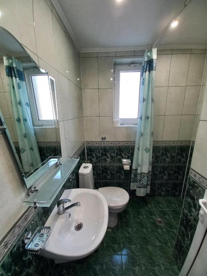 Guest House Rona - Free Parking And Sea View 圣弗拉斯 外观 照片